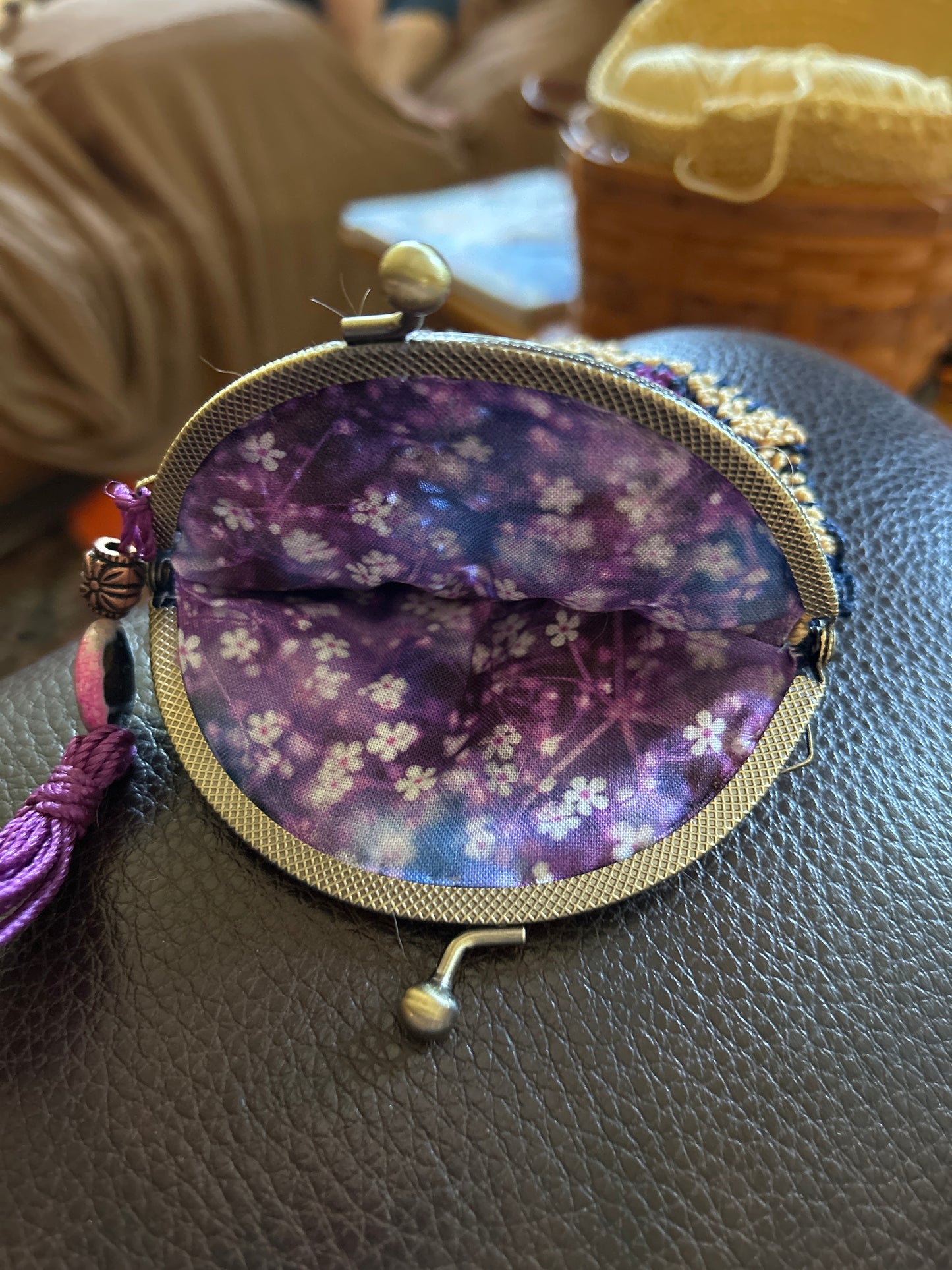 Coin purse African purple Flower