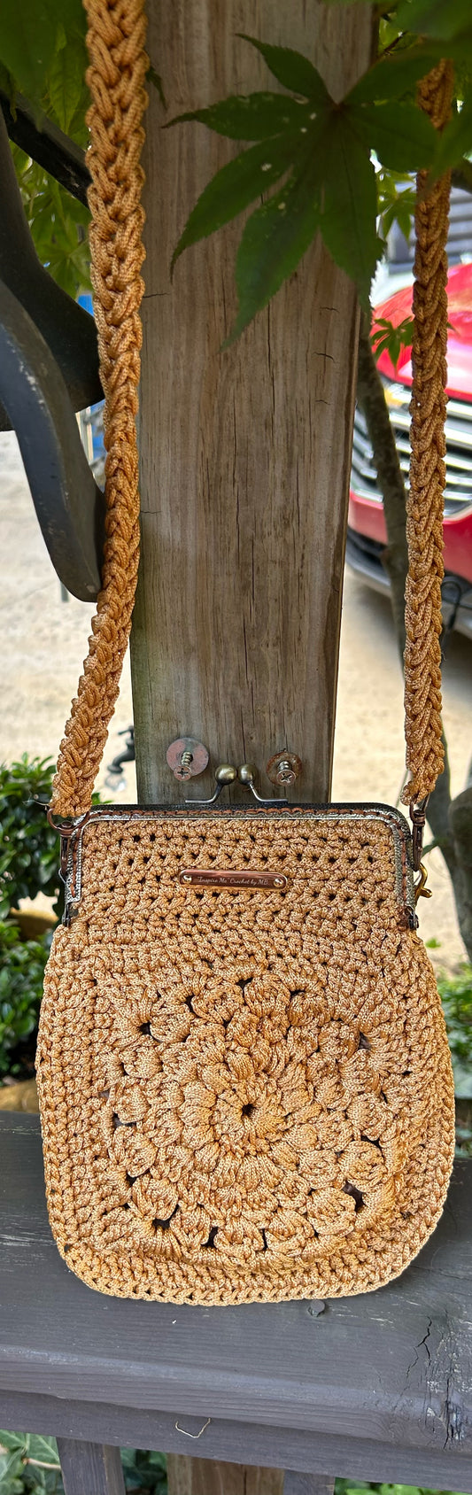 Cell phone purse. Golden sun